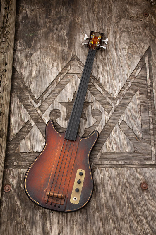The Gateway Fretless Bass